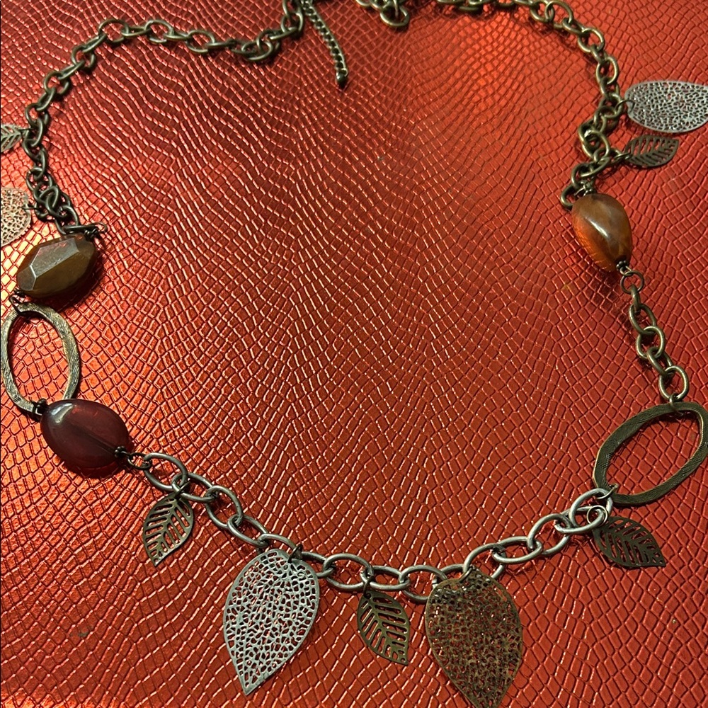 Elegant Leaf Charm Necklace